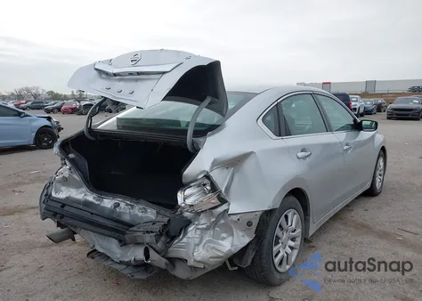 2015 Nissan Altima 2.5/2.5 S/2.5 Sl/2.5 Sv z USA, uszkodzony, nr VIN 1N4AL3AP3FC120431